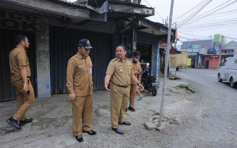 Wali Kota Tangerang Tekankan Pentingnya Kualitas Jalan dan Sistem Drainase, sumber : antaranews.com